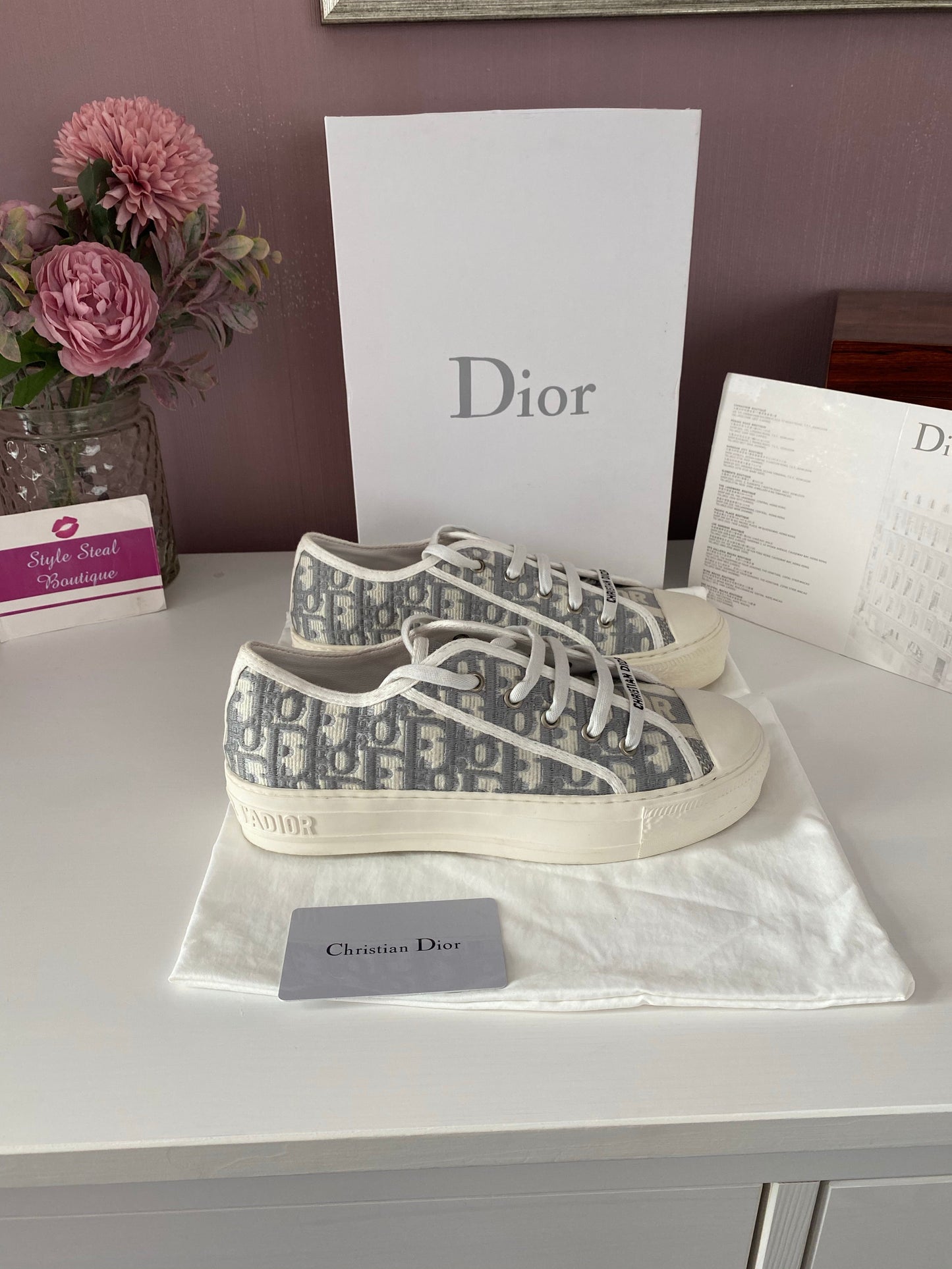 Walk N Dior