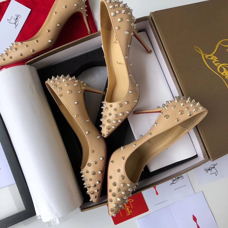 Studded Pump