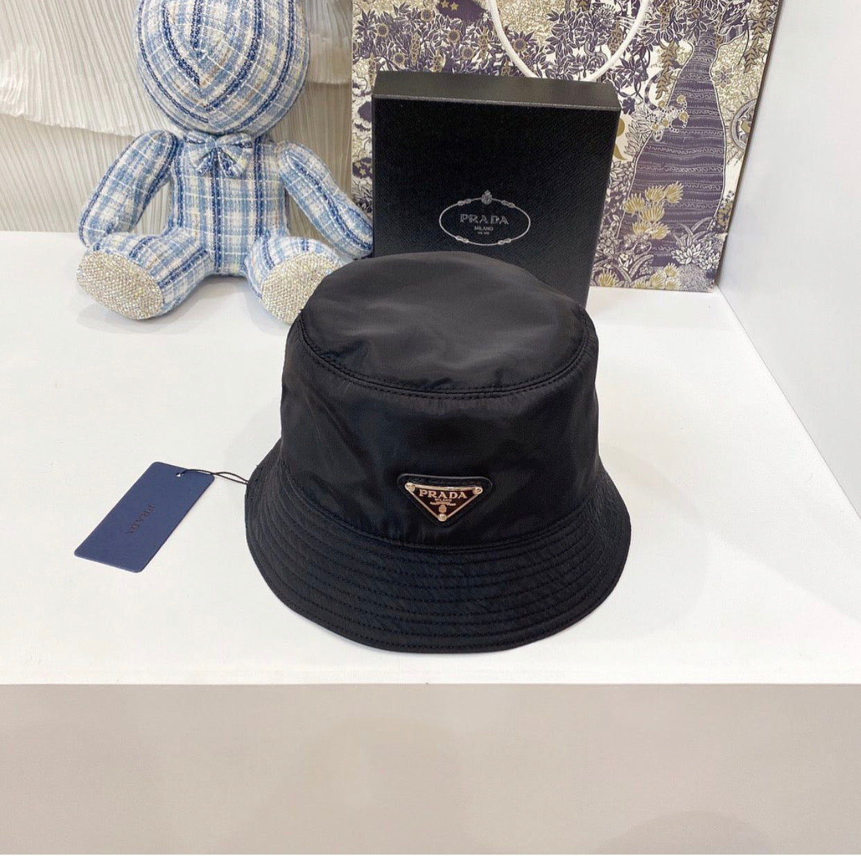 Re Nylon Hat