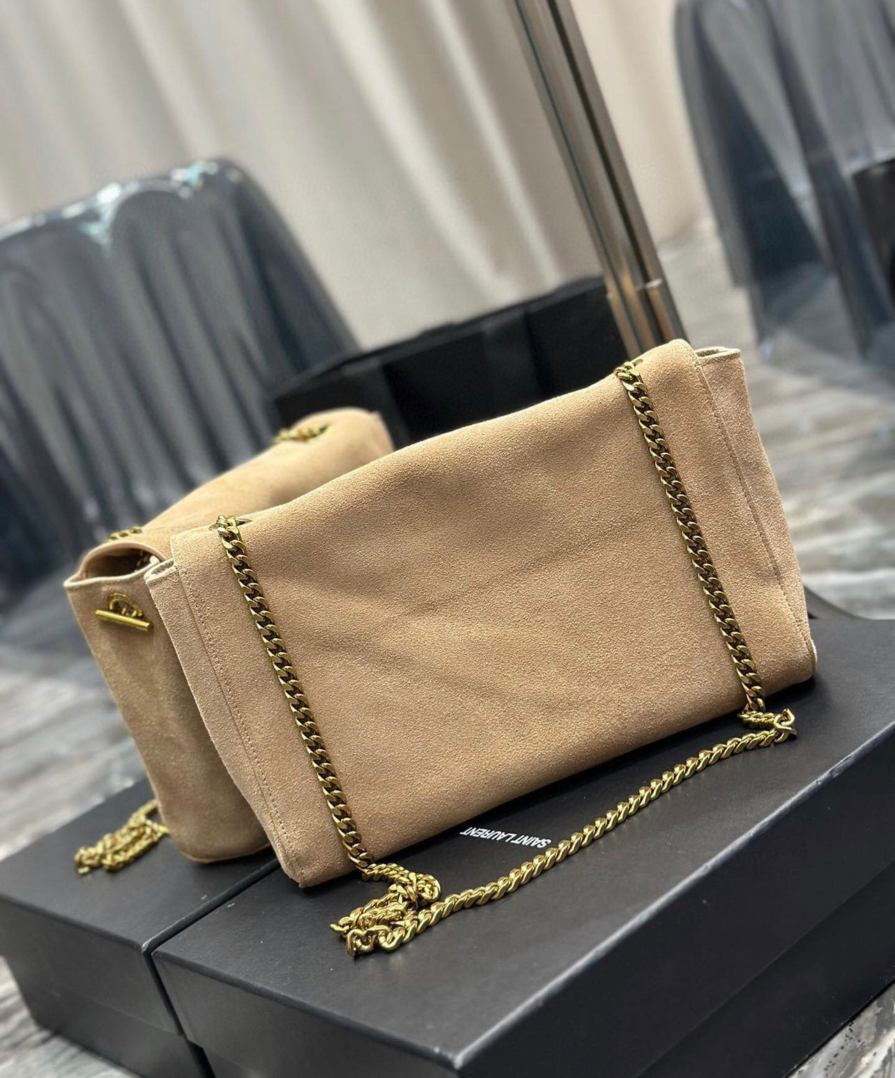 Kate Reversible Chain Bag