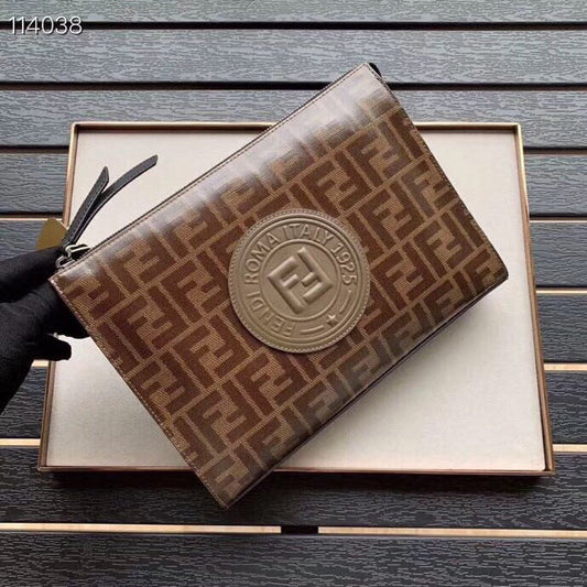 Logo Clutch