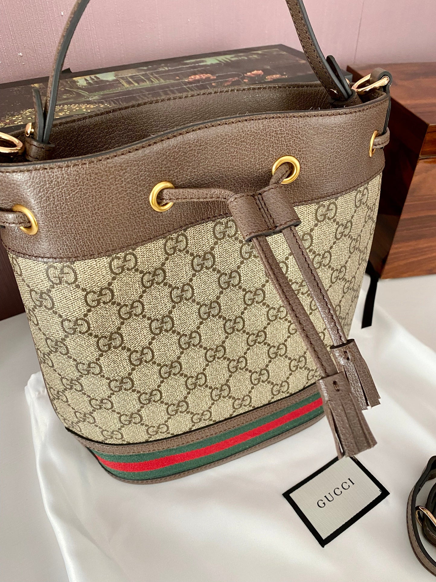 Ophidia Bucket Bag