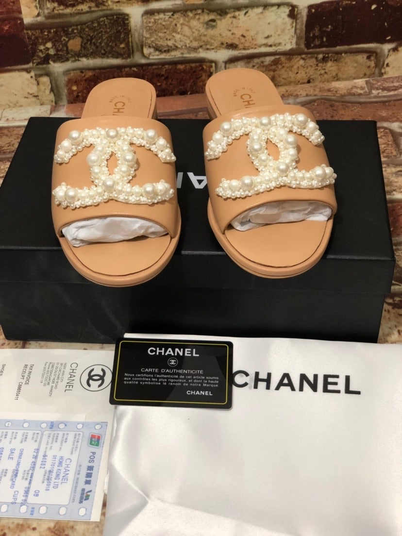 Pearl Sandals