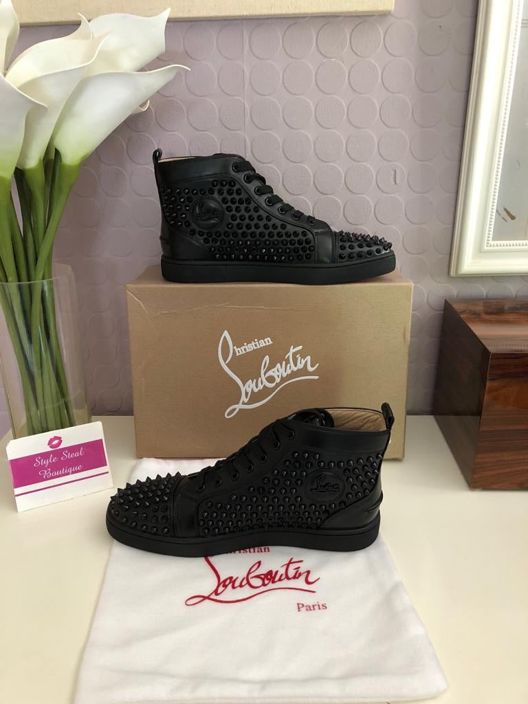 Louis Spikes Womens