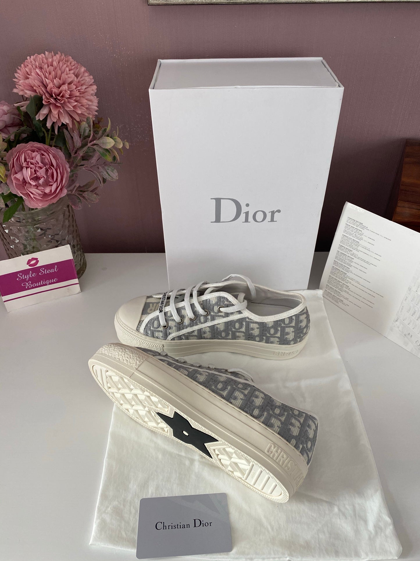 Walk N Dior
