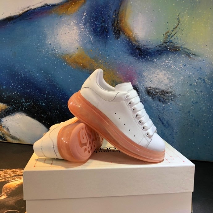 Oversized Sneaker