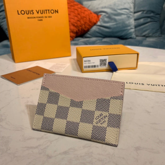 Daily Card Holder