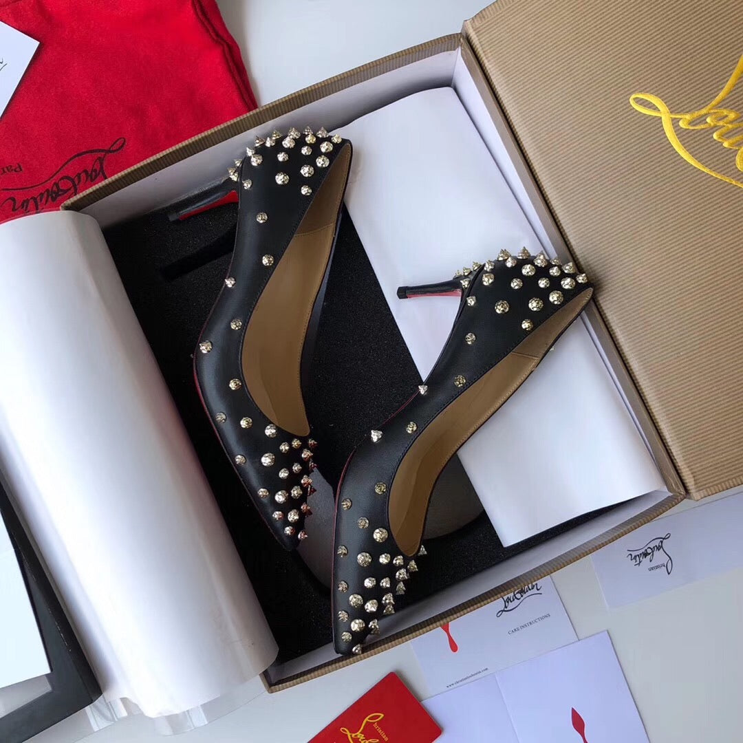 Studded Pump