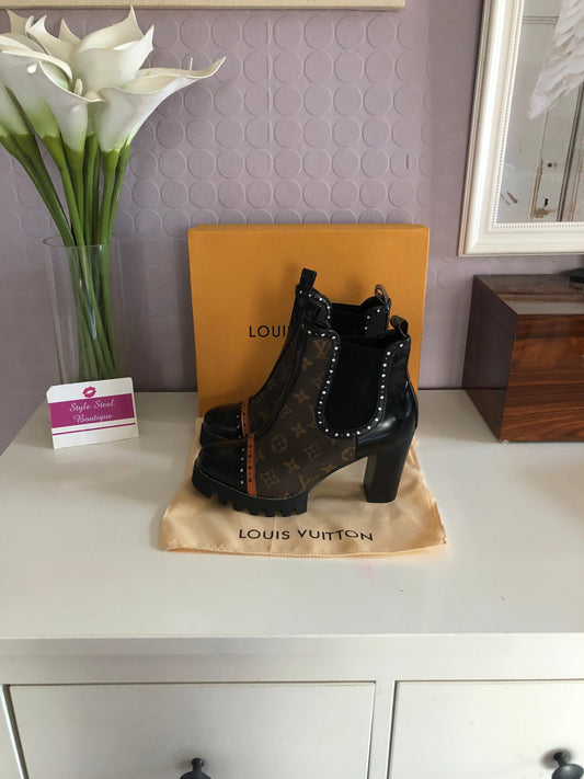 Boyish Ankle Boots