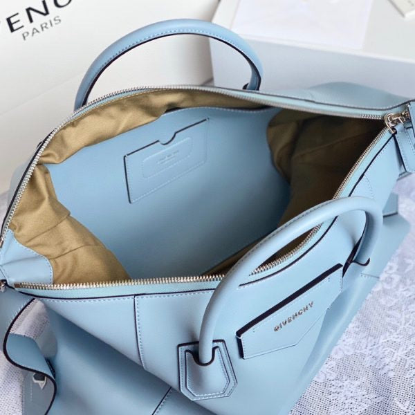 Antigona Soft Leather