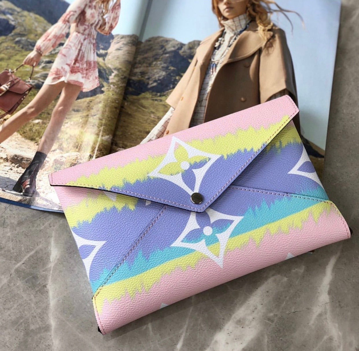 Escale Pochette Kirigami