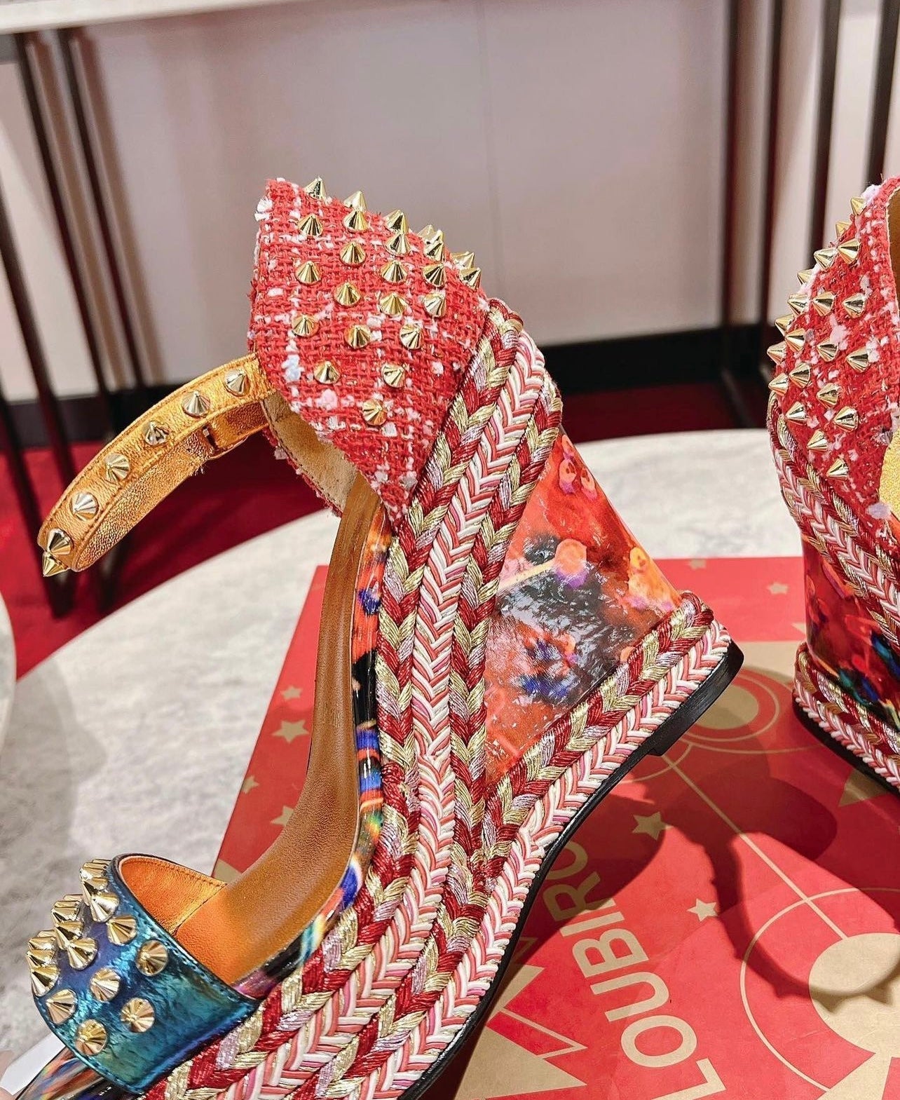 Madmonica Wedges