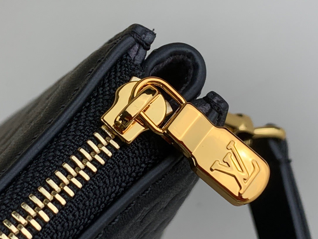 Lexington Pouch
