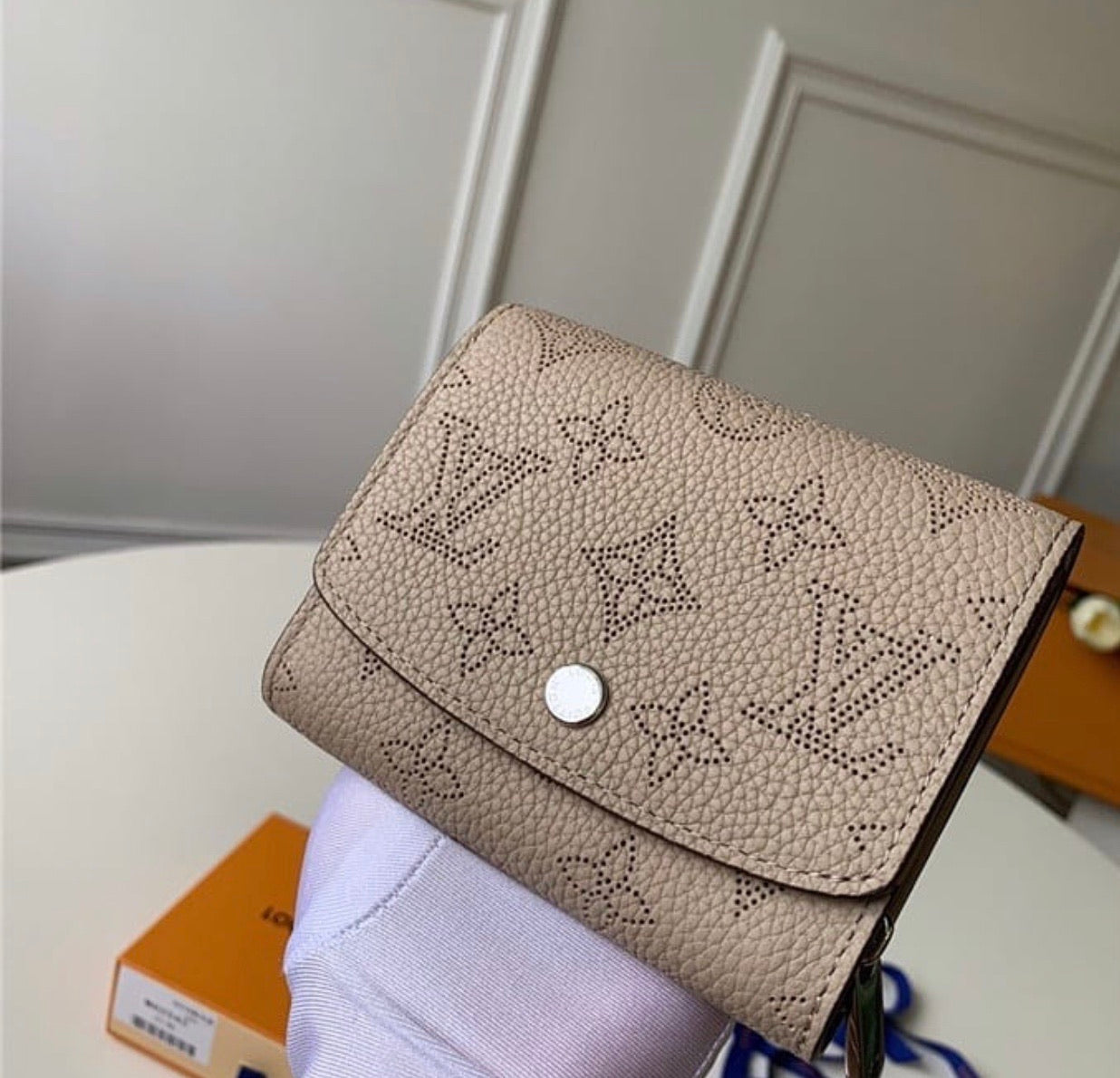Iris XS Wallet