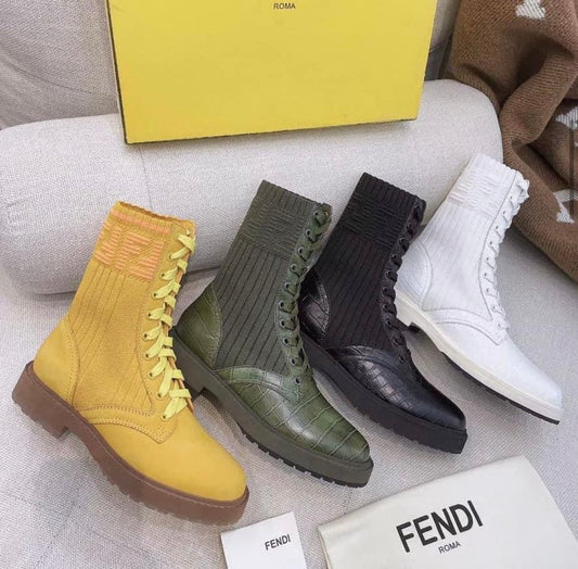 Rockoko Boots