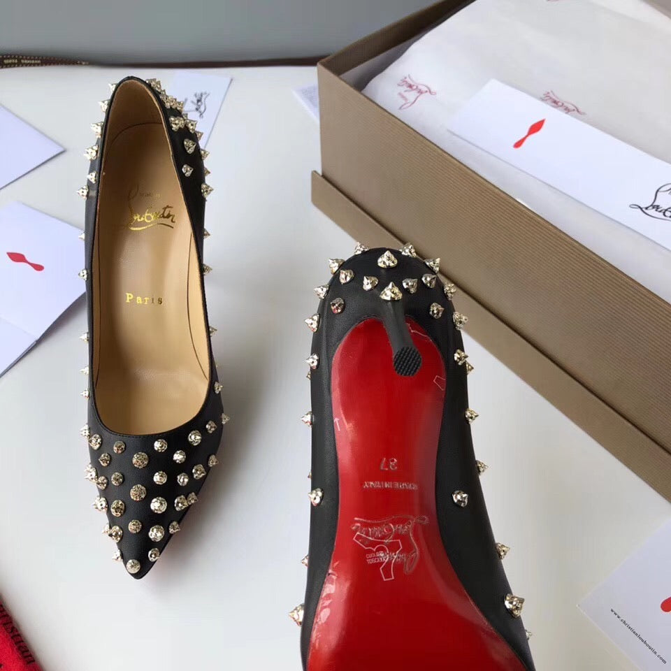 Studded Pump