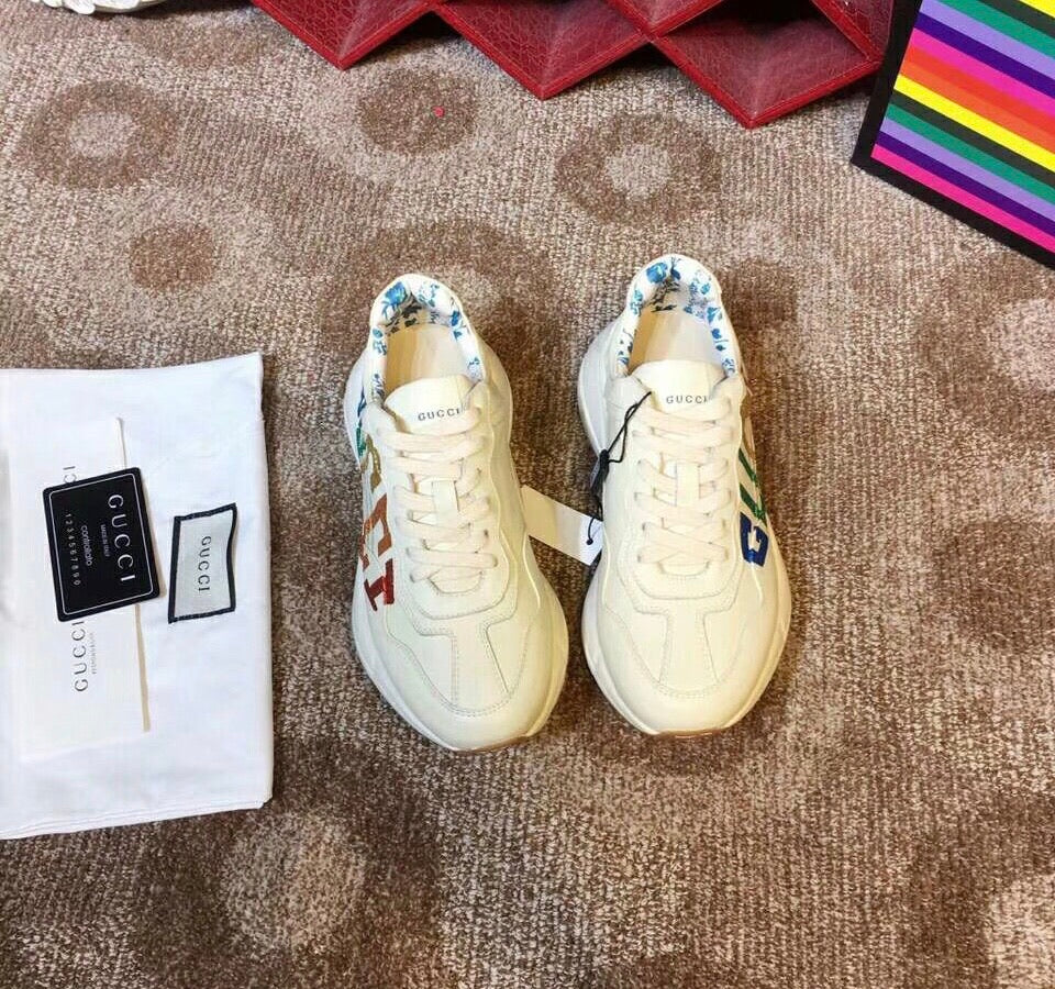 Rhyton Trainers