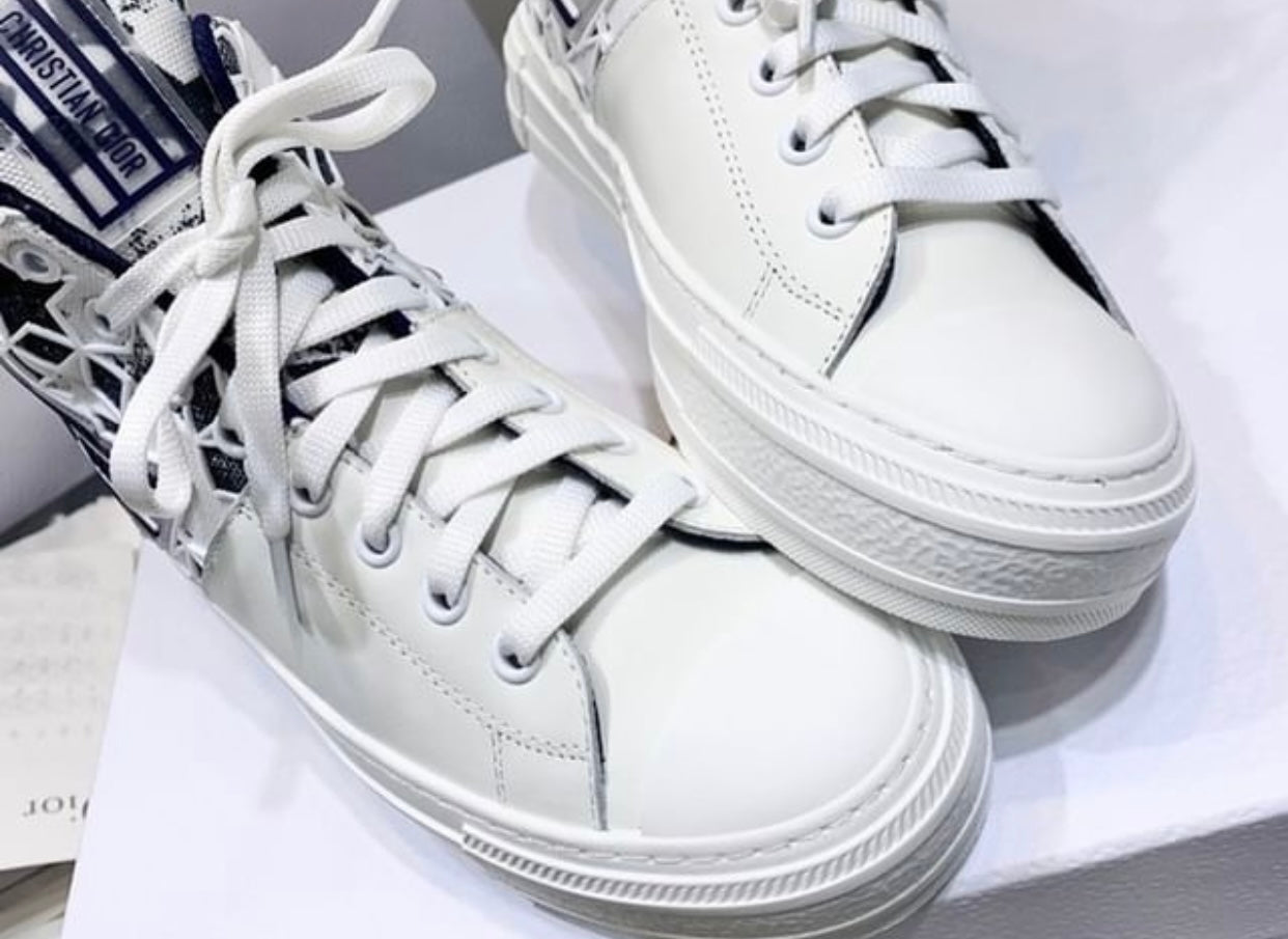 Walk n Dior