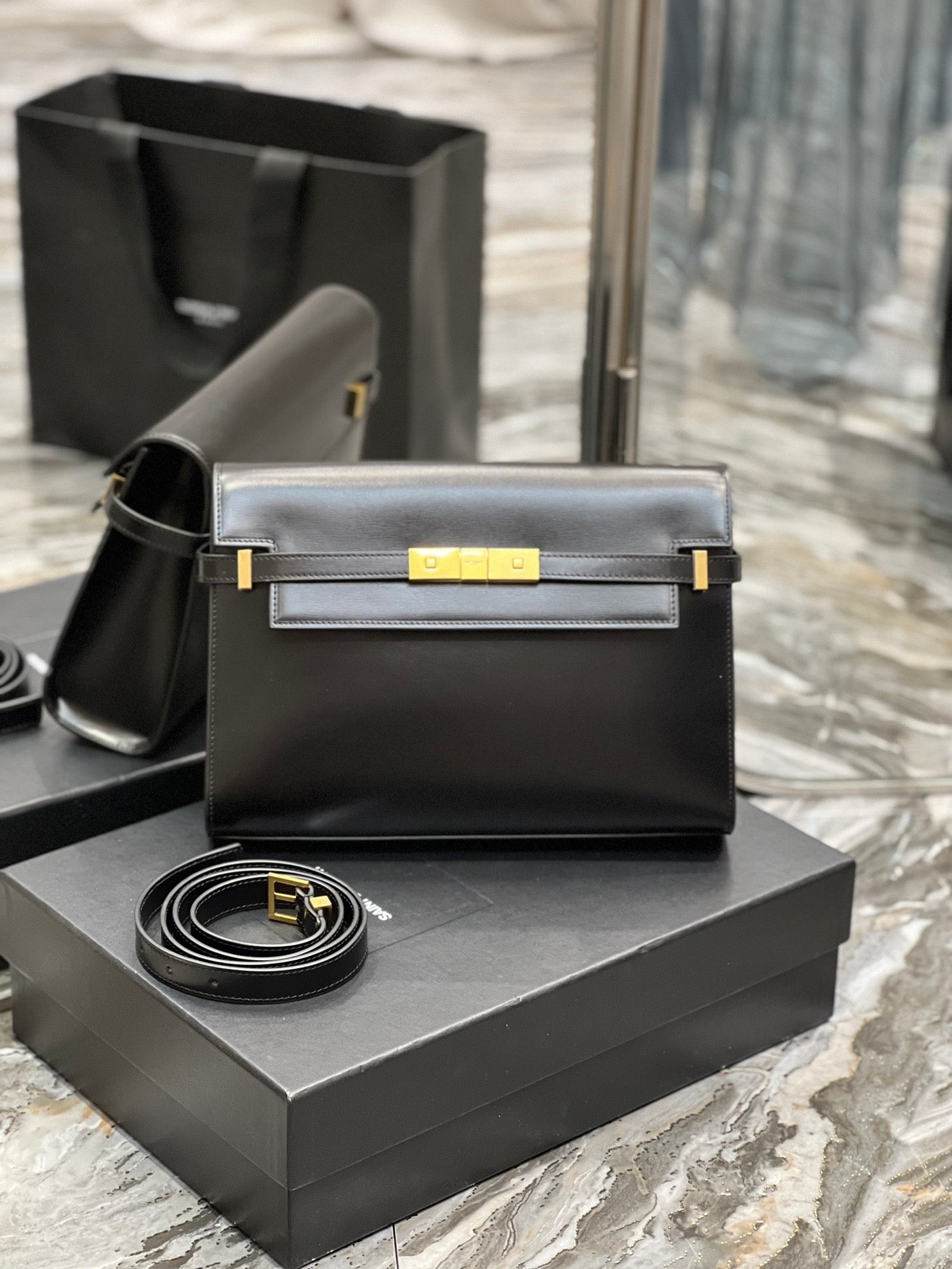 Manhattan Shoulder Bag