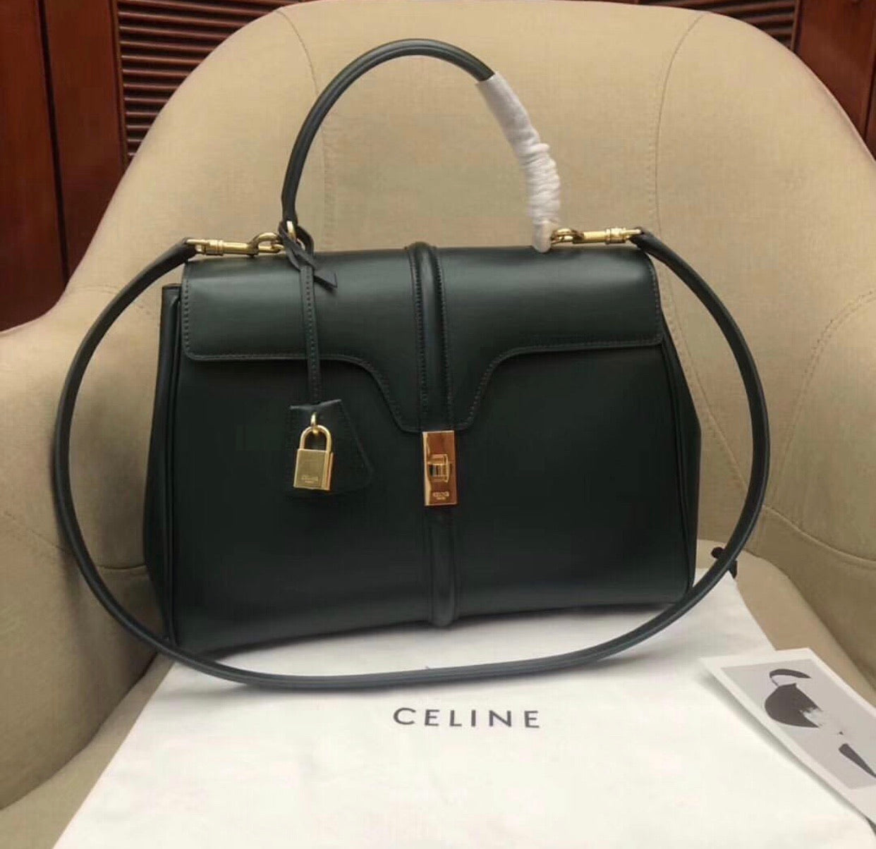 16 Smooth Leather