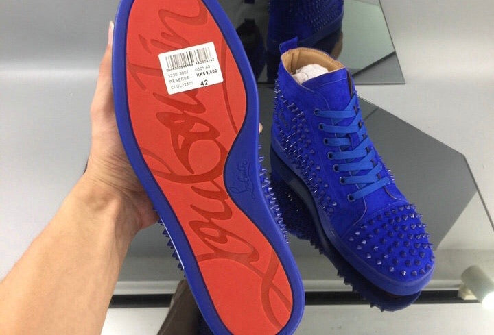 Louis Spikes Womens