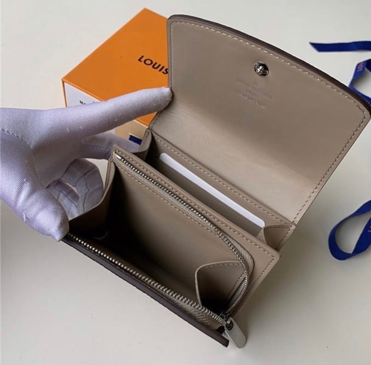 Iris XS Wallet