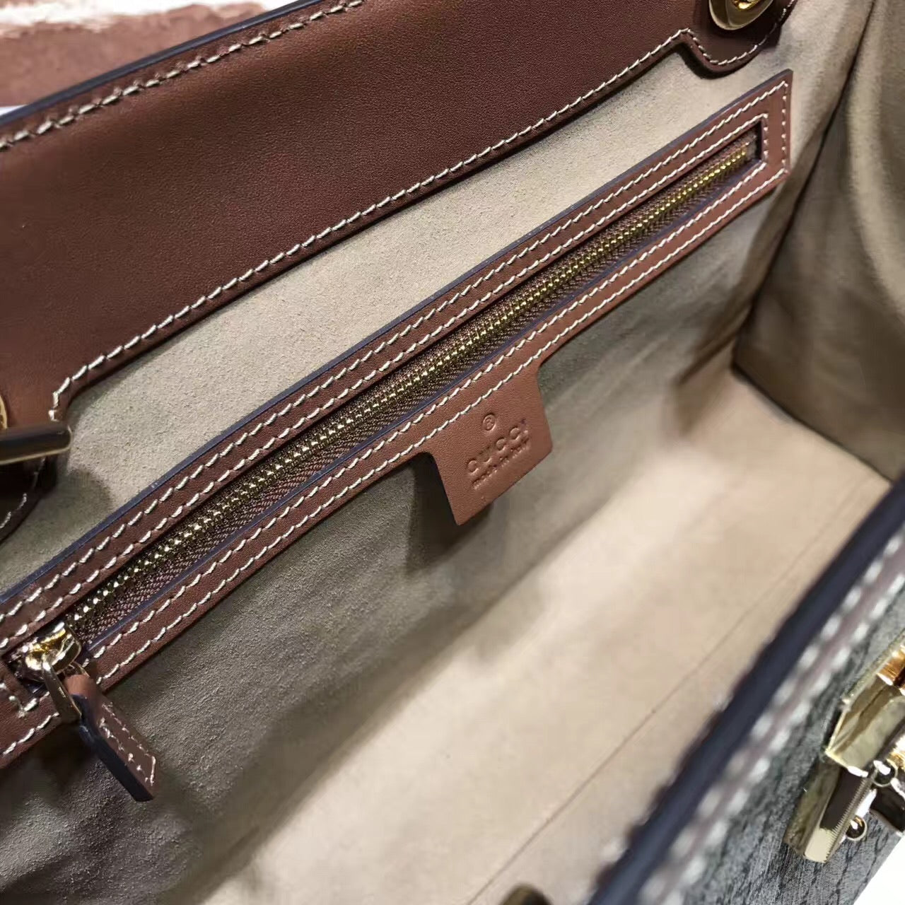 Padlock Medium Shoulder Bag