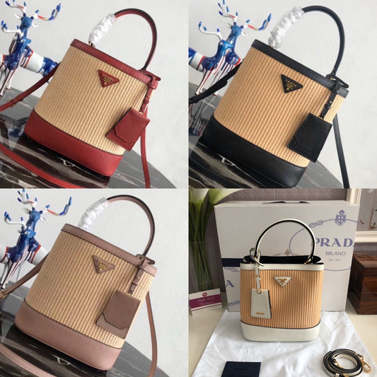 Straw Tote