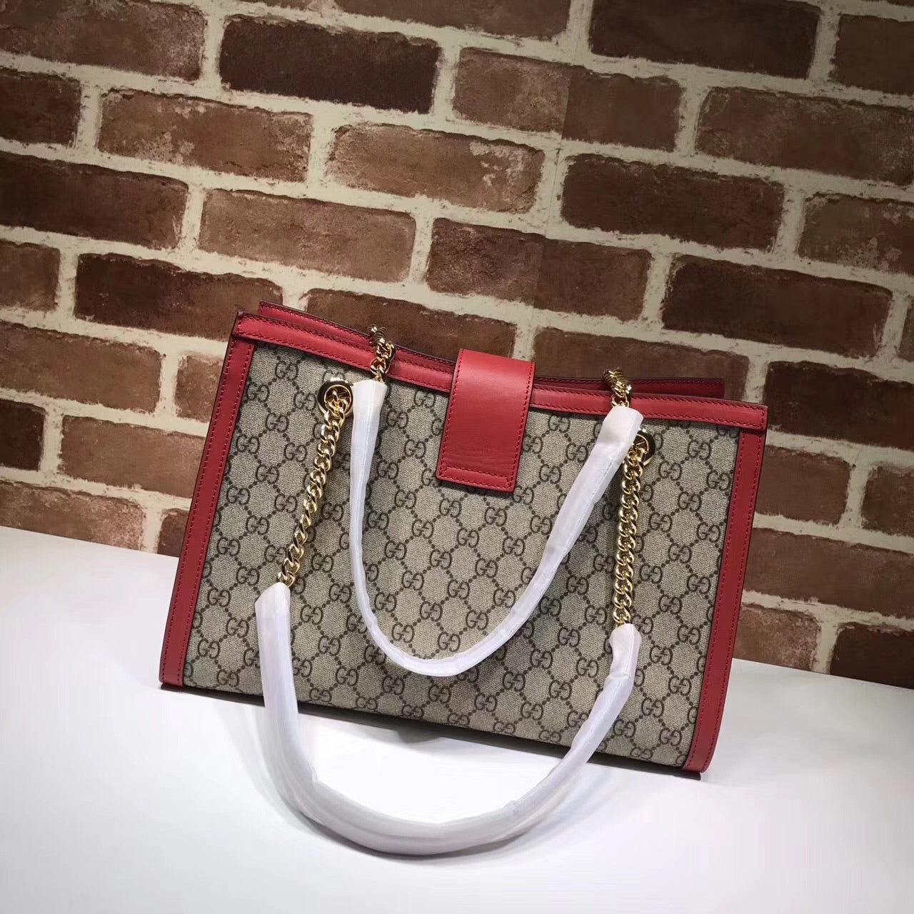 Padlock Medium Shoulder Bag