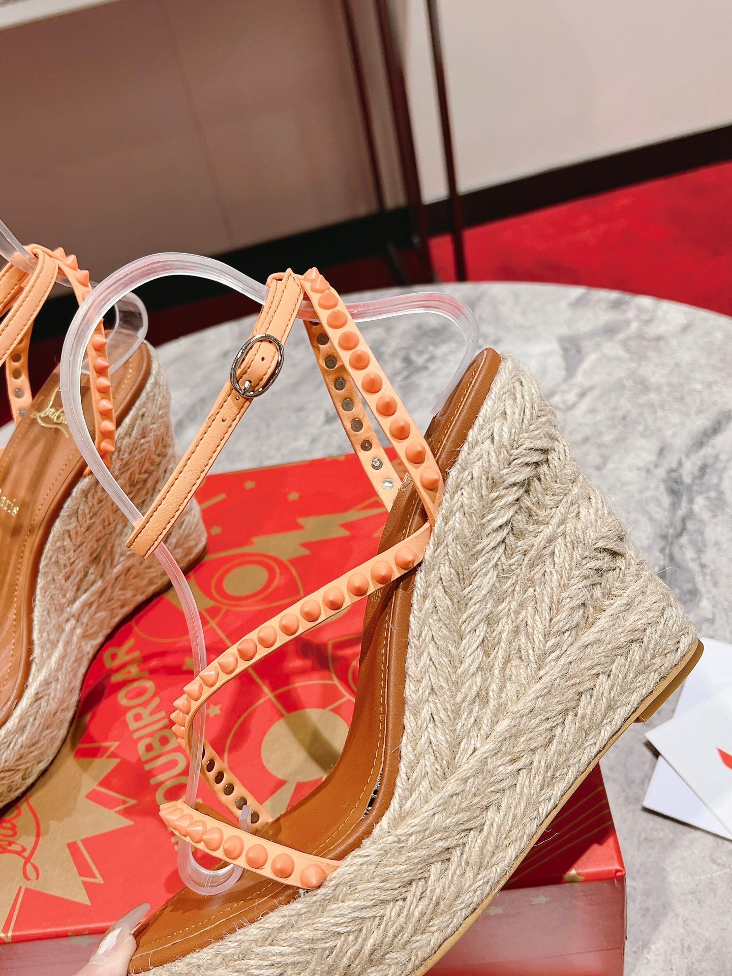 Mafaldina Wedges