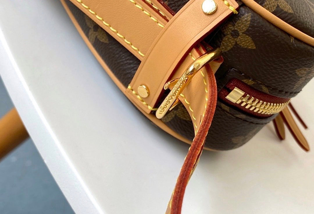 Heart Chapeau