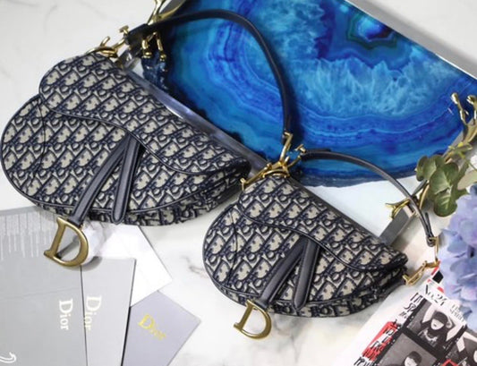 Saddle Bag Oblique