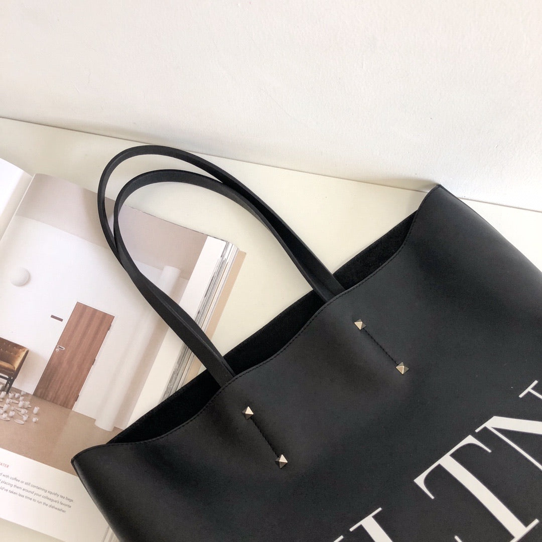 VLTN Tote