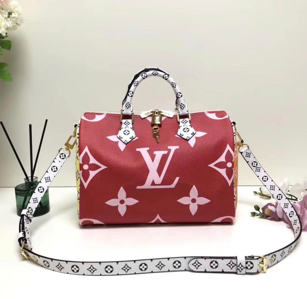 Giant Monogram Speedy 30