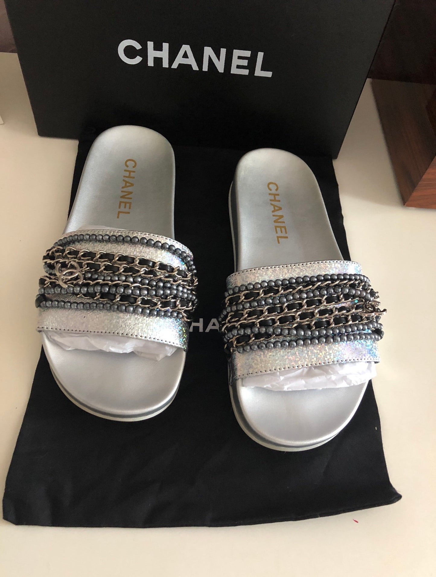 CC Chain Slides