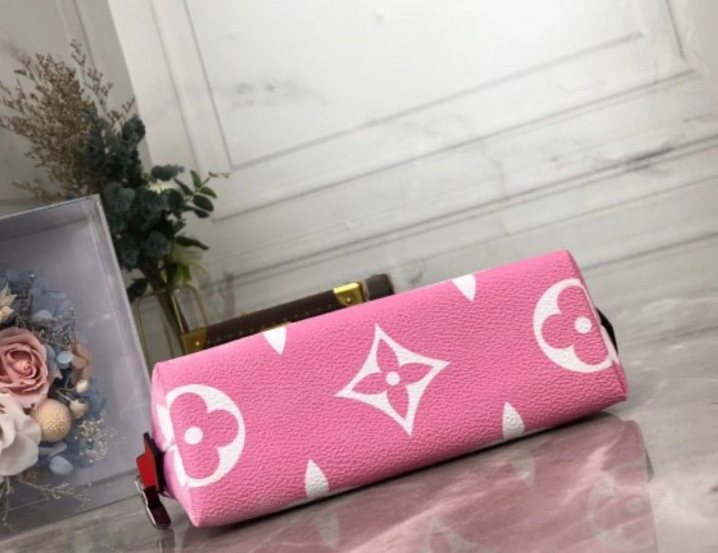 Escale Cosmetic Pouch
