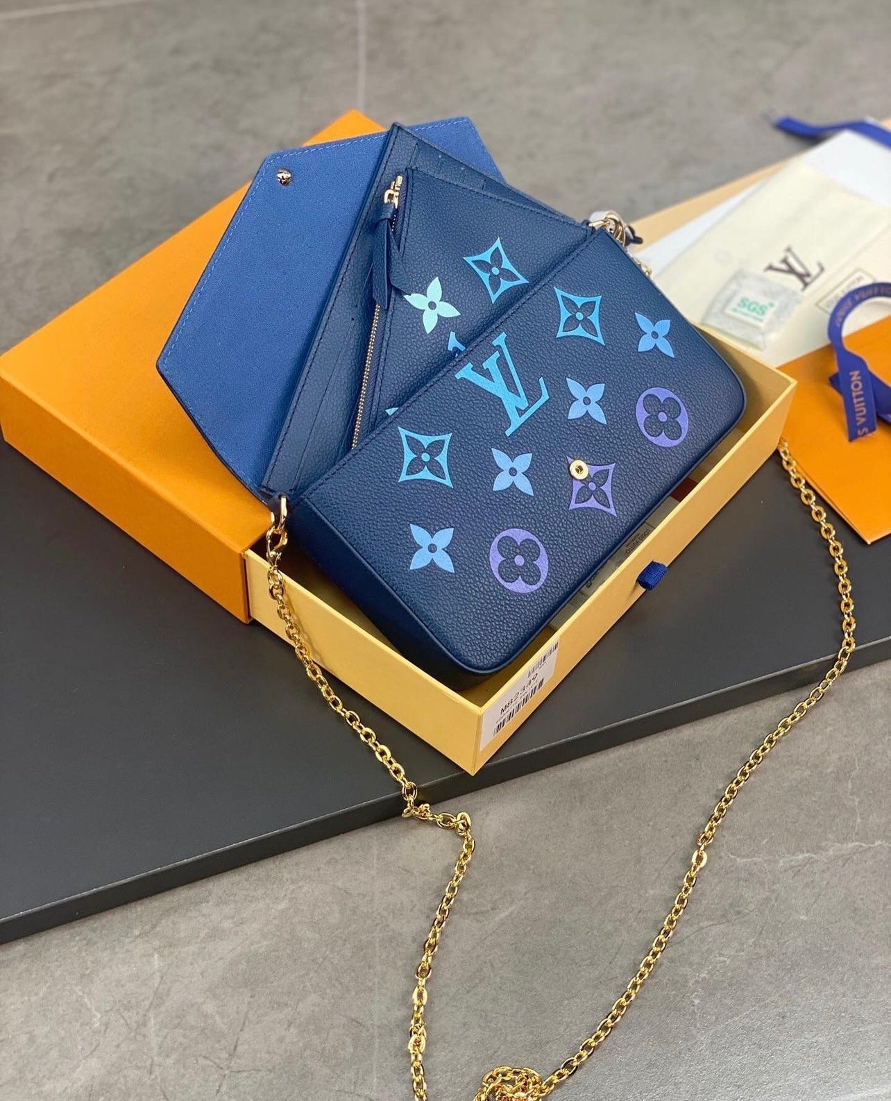 Pochette Felicie
