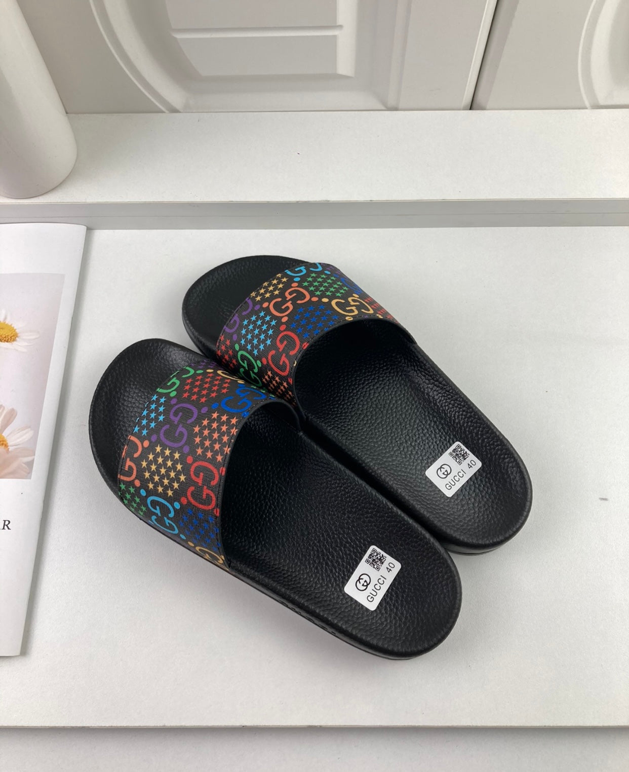 Logo Slides