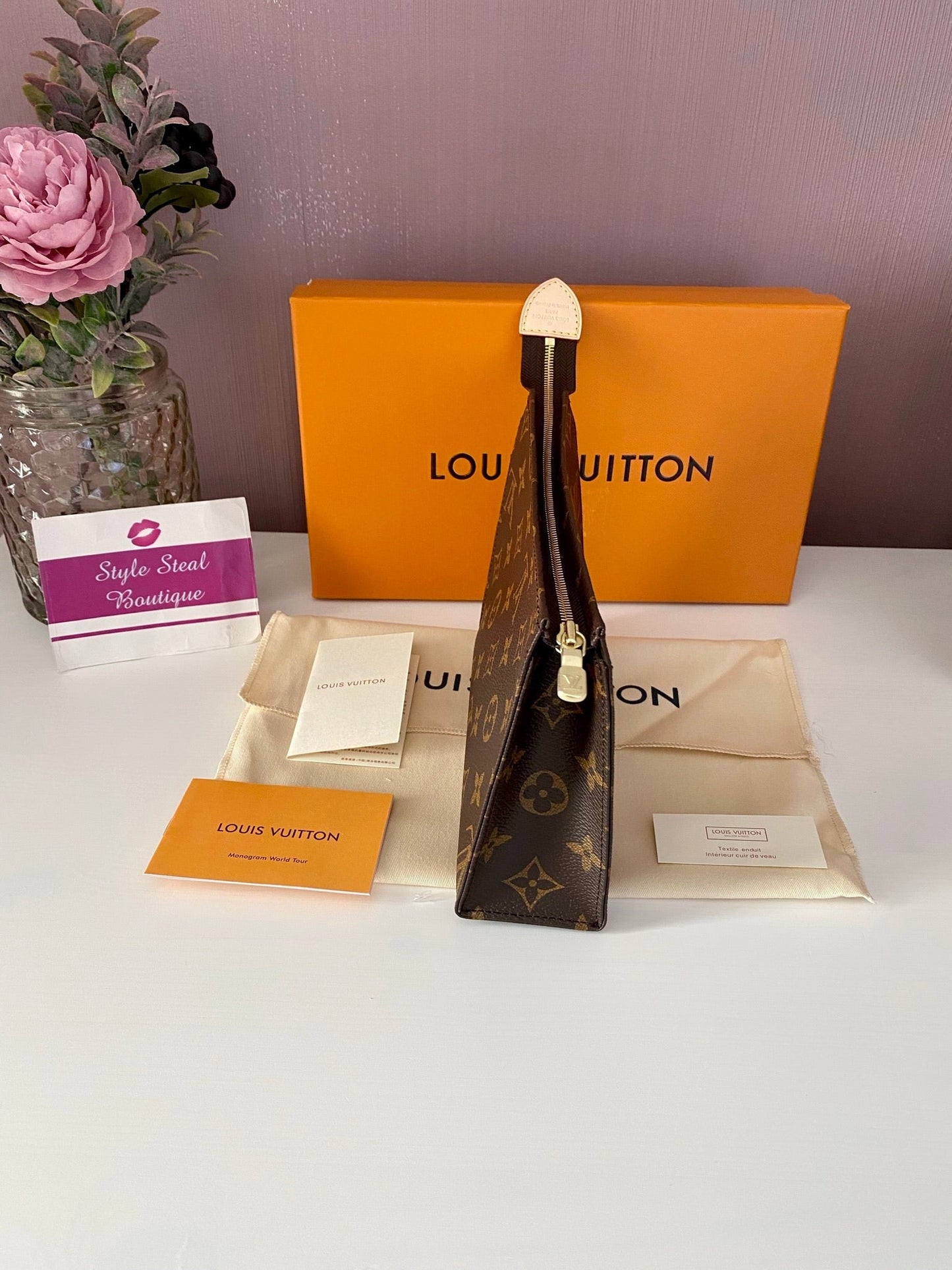 Toiletry Pouch 19