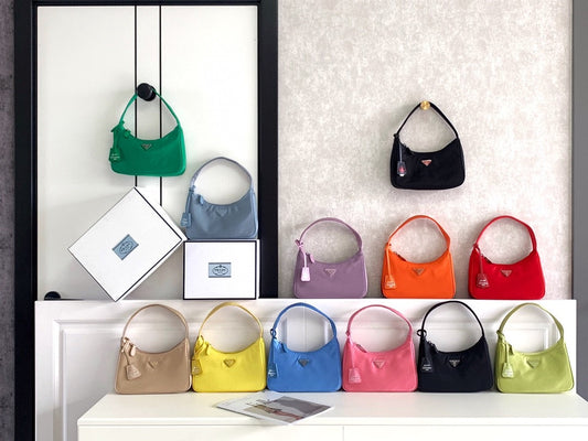 Re Edition Shoulder Bag