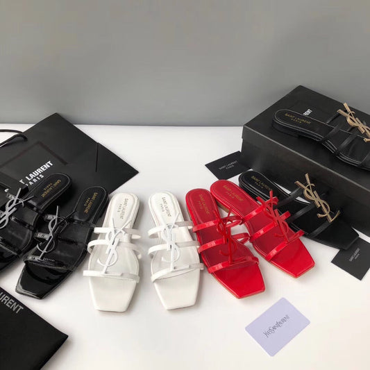 Cassandra Flats