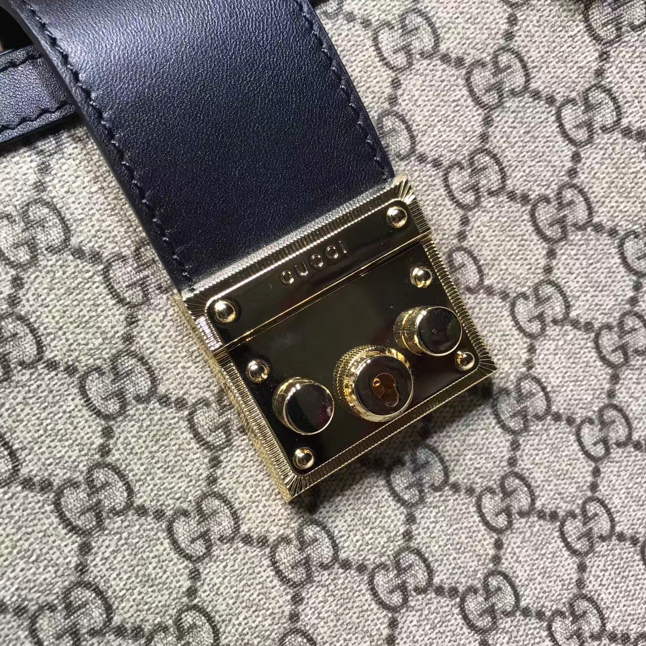 Padlock Medium Shoulder Bag