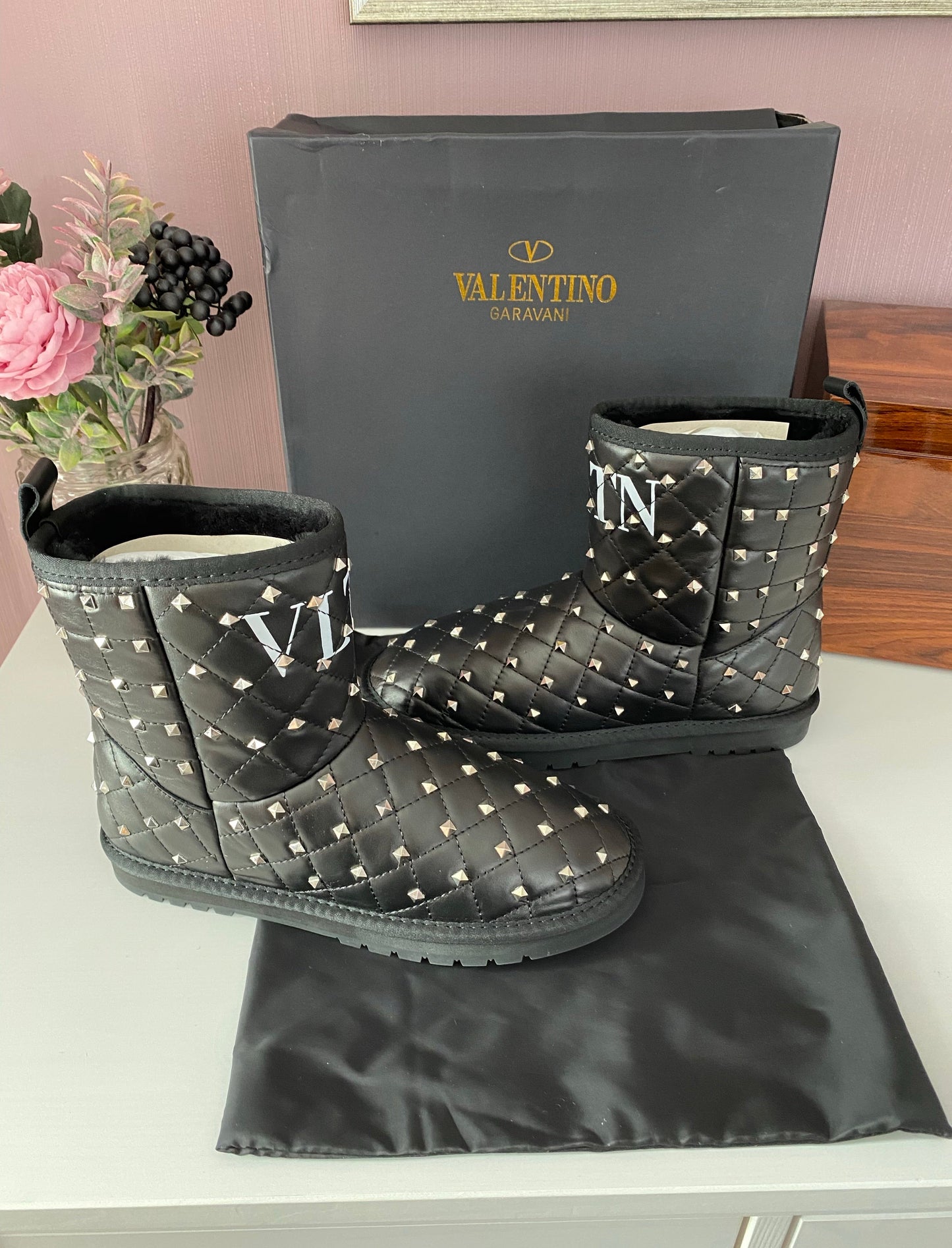 VLTN Boots