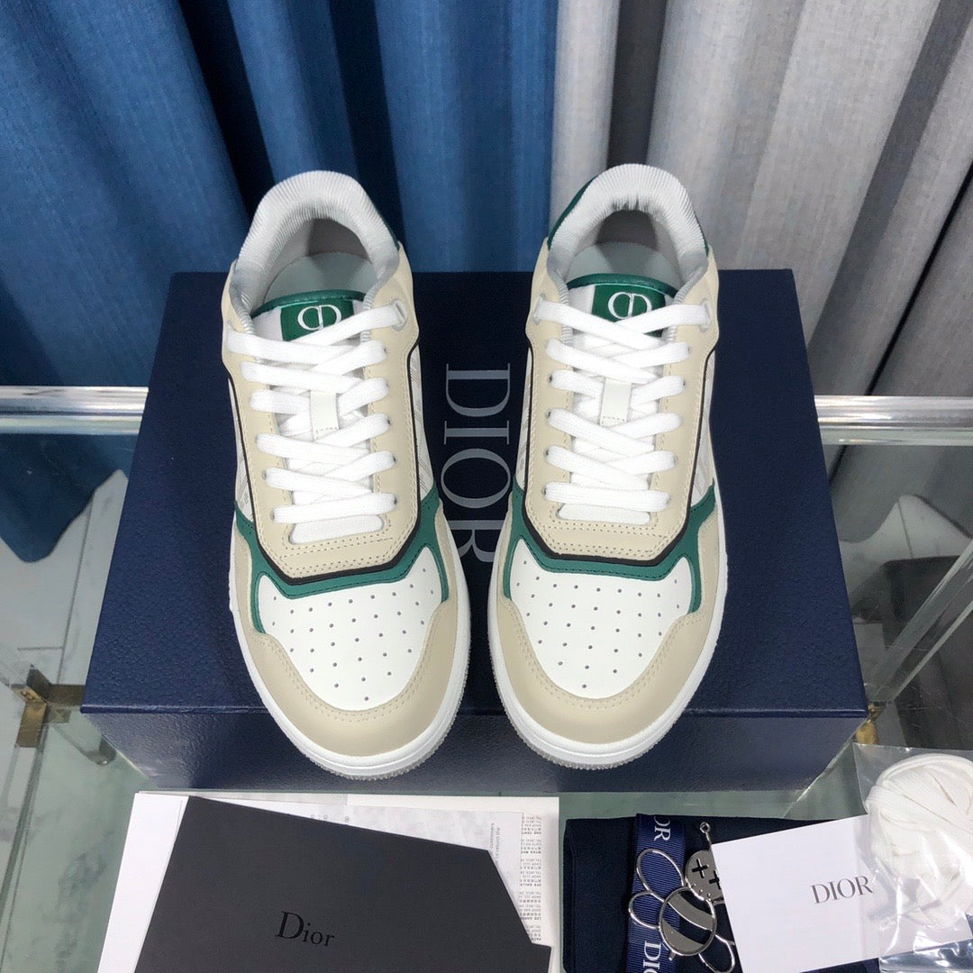 B30 Sneaker