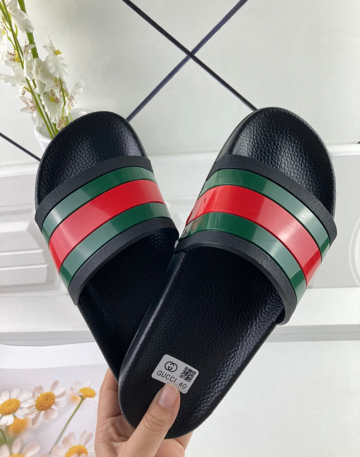 Logo Slides