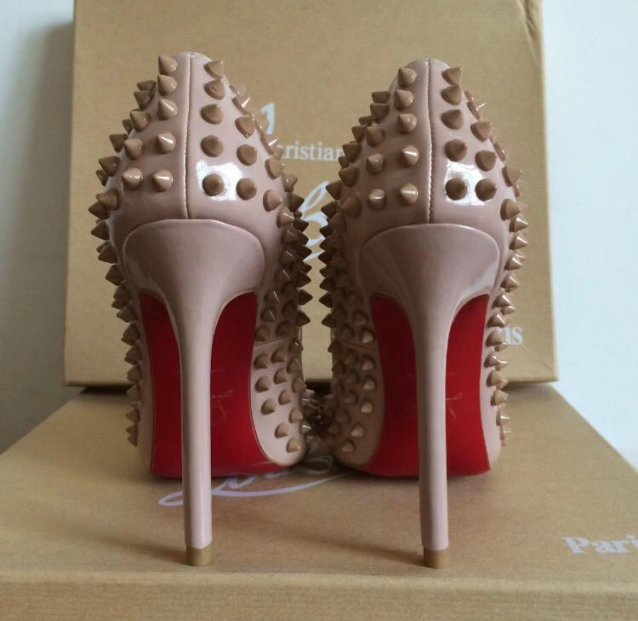 Pigalle Spikes