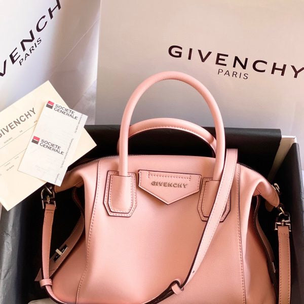 Antigona Soft Leather