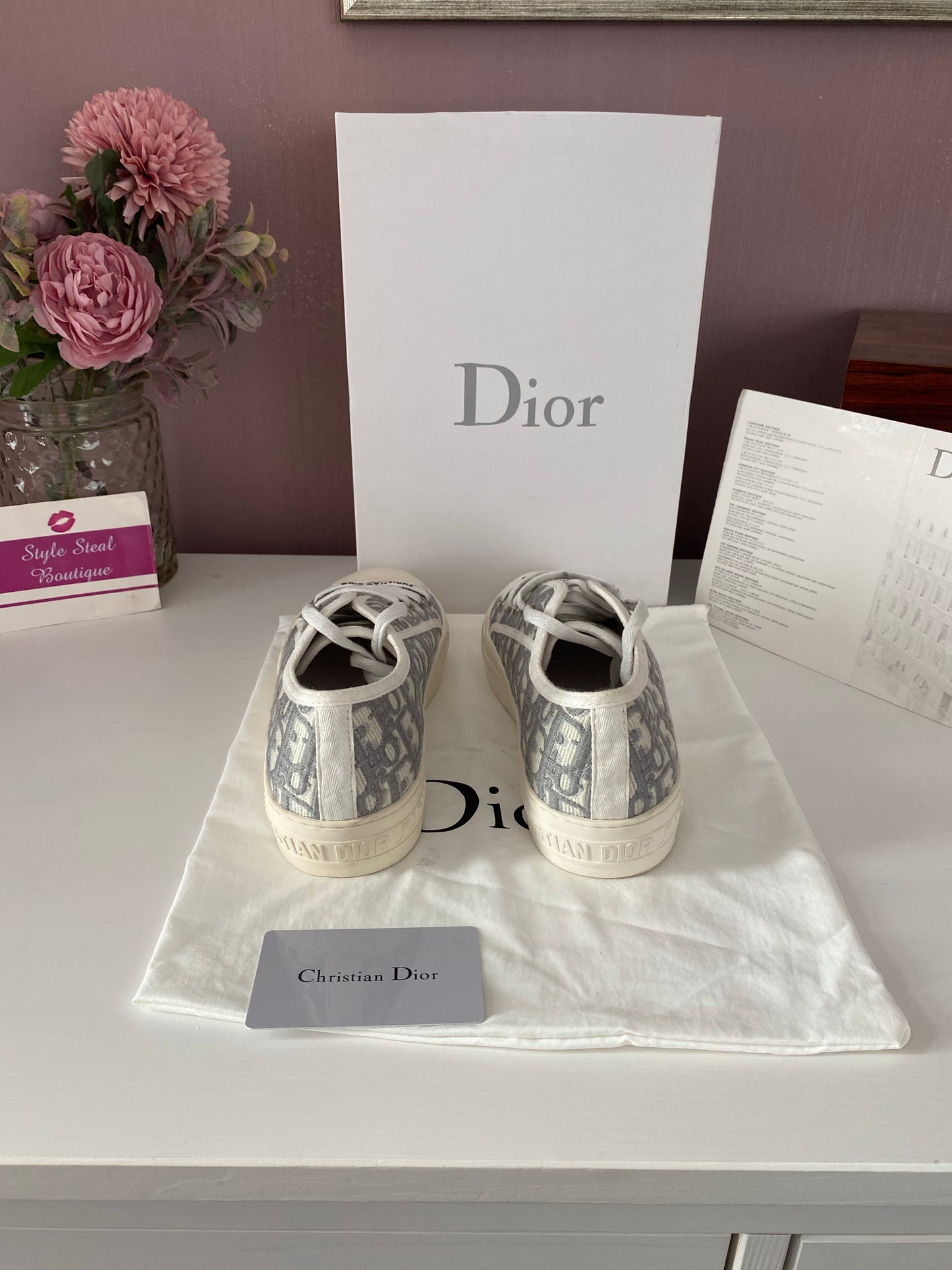 Walk N Dior