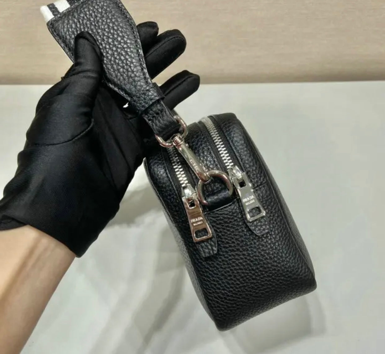 Medium Leather Bag