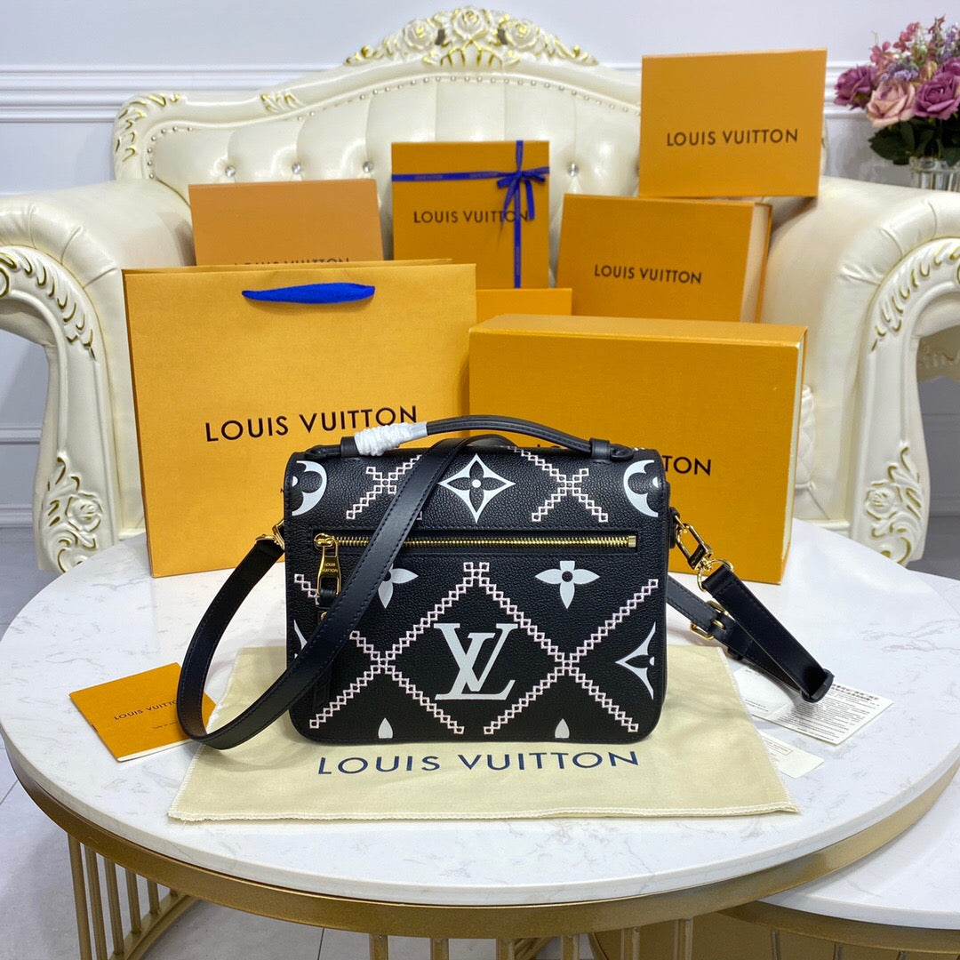 Pochette Metis